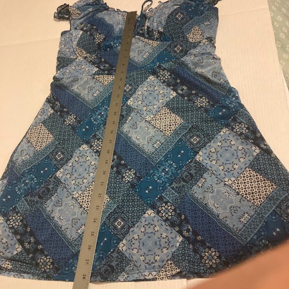 No Boundaries women's size XXL (19) mesh blue, black and white dress - Picture 5 of 6